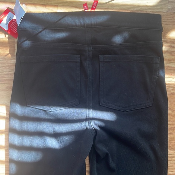 Spanx Jean-ish Ankle Length Leggings Regular - Picture 7 of 7